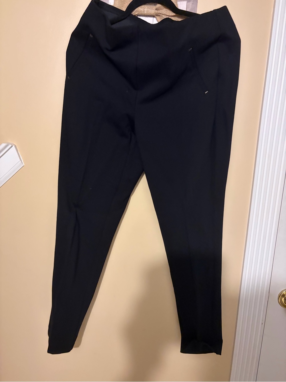 Chico's Black Skinny Ponte Pants